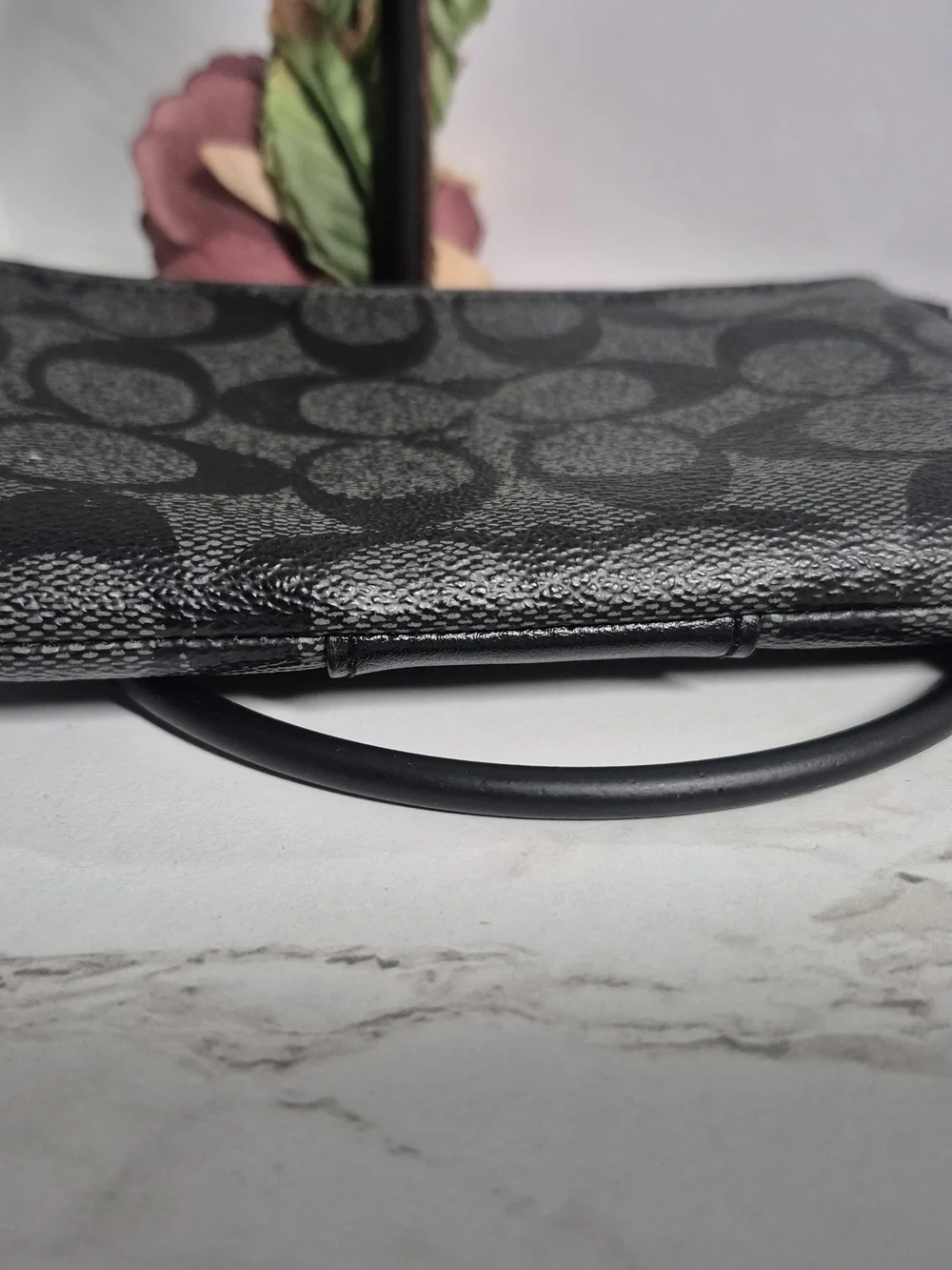 Coach Black Signature Zip Wristlet - COACH New York - Picture 3 of 4
